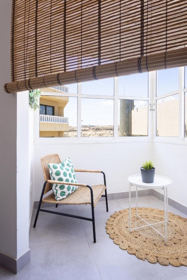 Home2Book Cozy Apartment El Medano, Wifi Экстерьер фото
